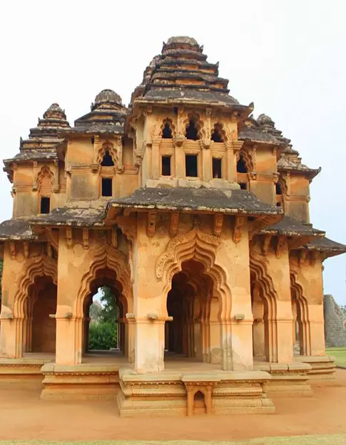 hampi outstation cabs in bangalore